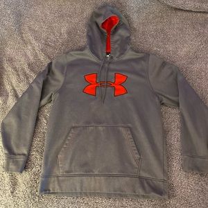 Under Armour sweatshirt